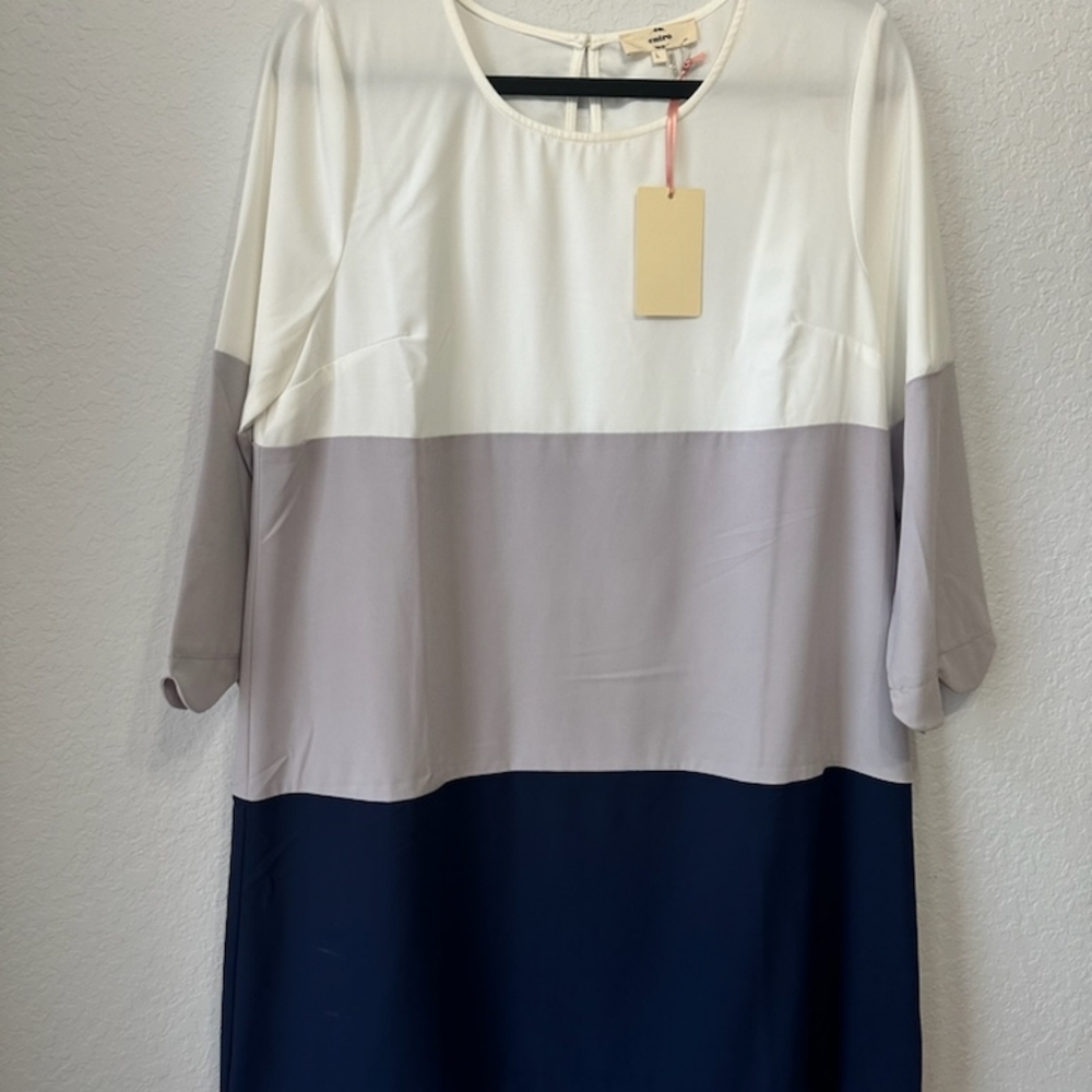 NWT entro Boutique Dress